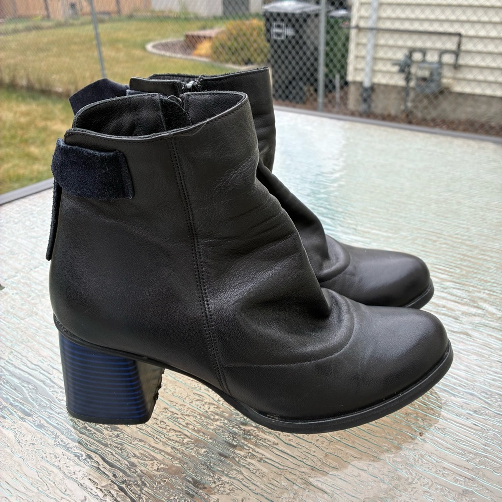 Bueno Black Soft Leather Black & Blue Striped Block Heel Ankle Booties